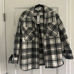 NWT -BB Dakota Busy Season Shacket in size M